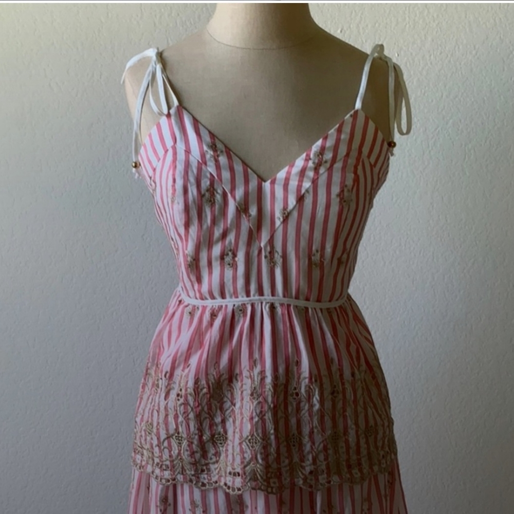 Talulah embroidered dress - Picture 6 of 6